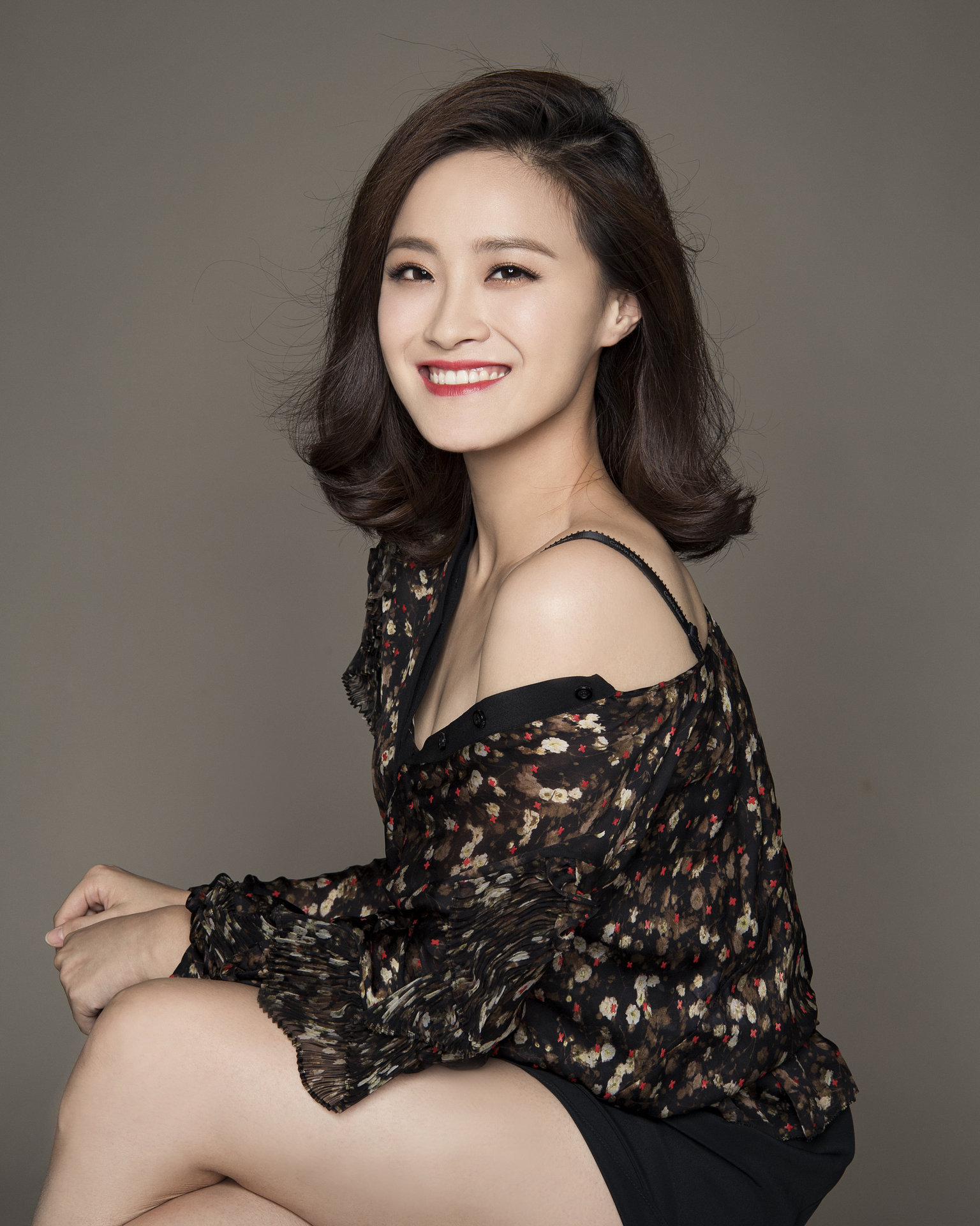 房客陈阳的最新探险之旅,探寻自然魔法与内心宁静的旅程