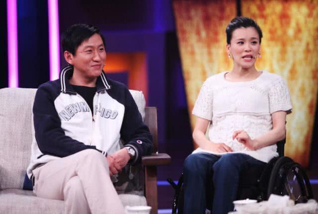 最新新闻评述，踏上一场自然美景之旅，探寻内心的宁静与平和